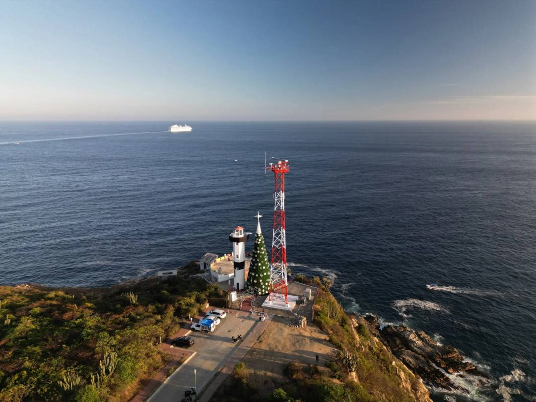 El Faro Lighthouse Viewpoint